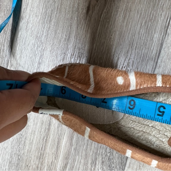 Soludos Genuine Calf Hair Espadrilles Size 8 - Picture 10 of 13